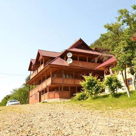 Casa Din Barsana Bîrsana Exterior photo